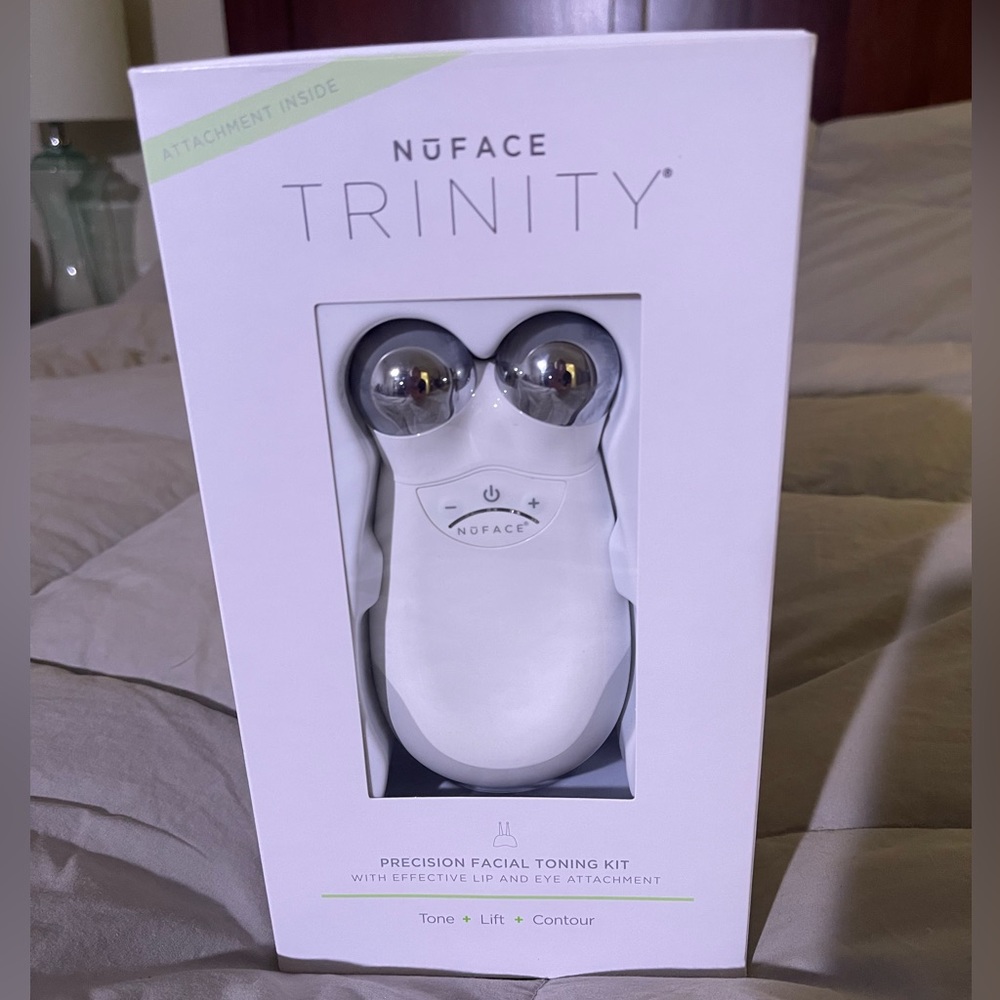 NuFace Trinity + Eye and Lip Enhancer Attachment Bundle